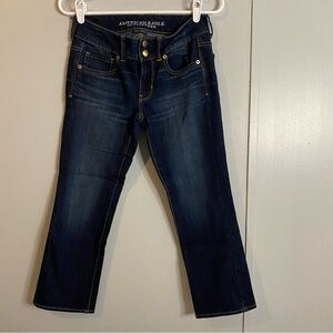 American Eagle Outfitters Artist Crop Jeans Size 4